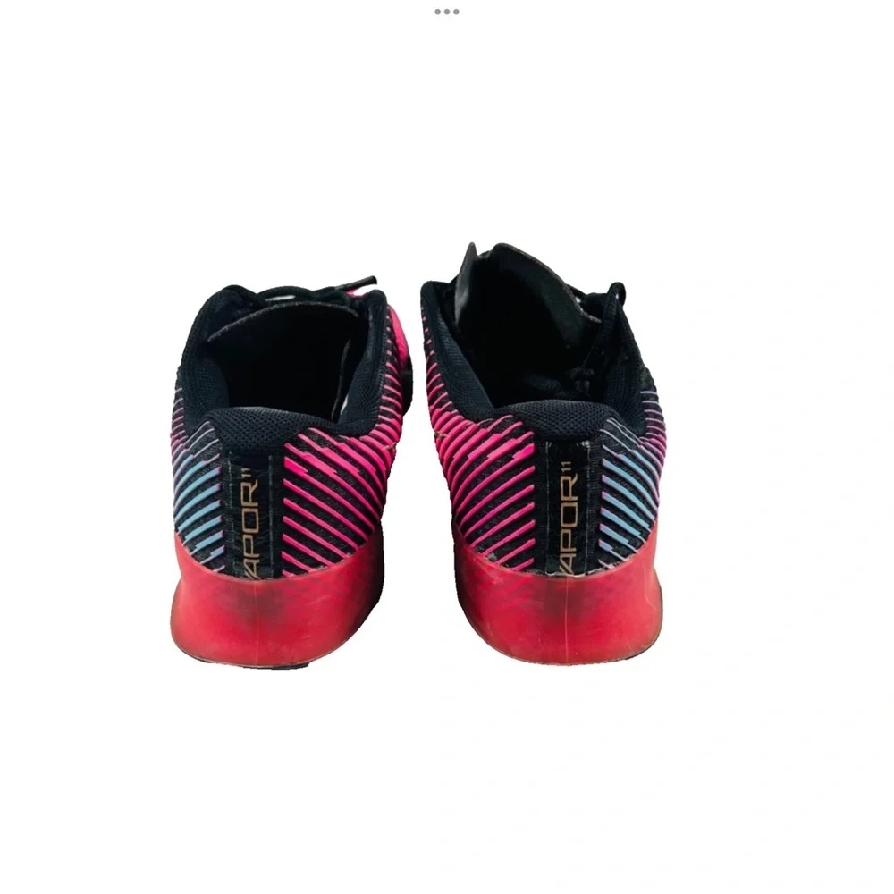 Nike Women’s Black Pink Gradient Training Sneakers